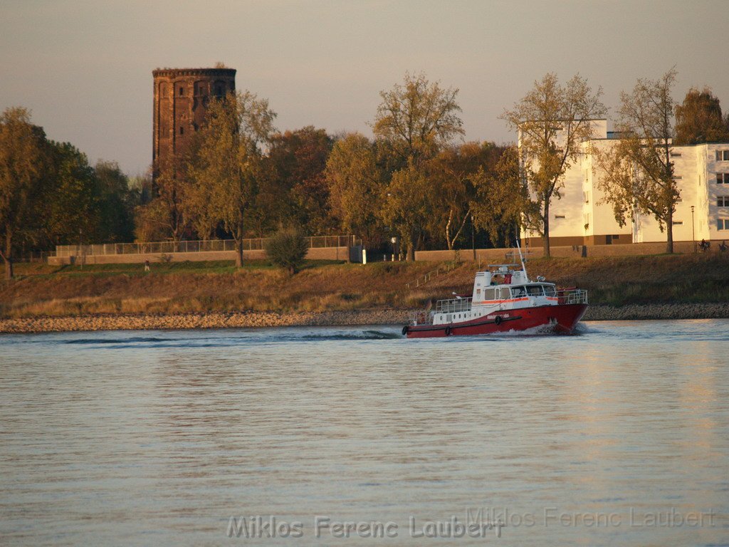 Loeschboot Branddirektor Hans   P042.JPG